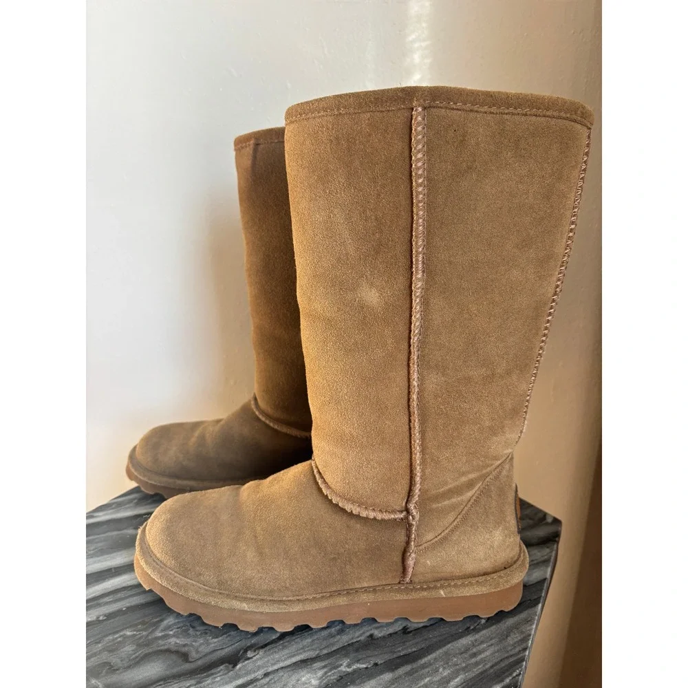 Bearpaw Tall Suede Boots Brown Winter Comfort‎ Lined Women's Size 8